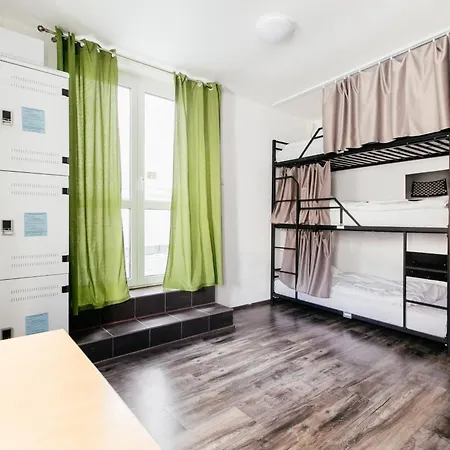 Auberge de jeunesse Mandarinka *