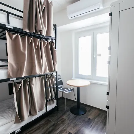 Hostel Mandarinka Prag