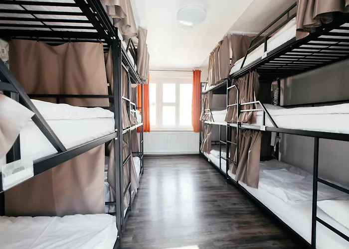 Hostel Mandarinka *
