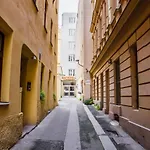 Hostel Mandarinka